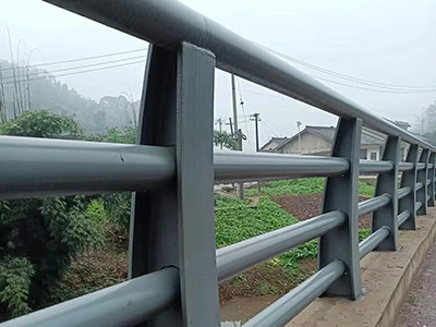 桥梁防撞护栏图片3