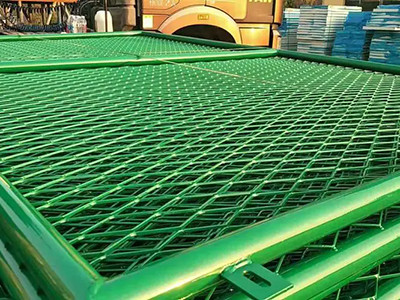 钢板网护栏图片7